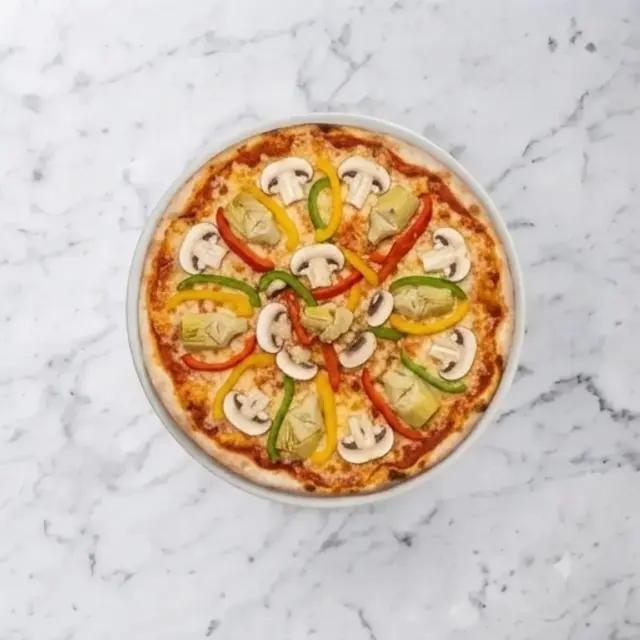 Vegetale — Tomatsås, ost och champinjoner, paprika, kronärtskocka