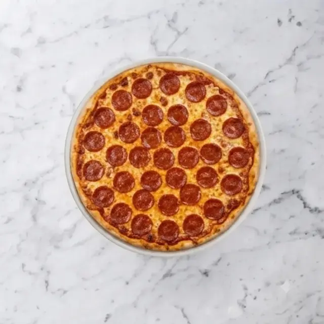 Pepperoni — Tomatsås, ost och pepperoni